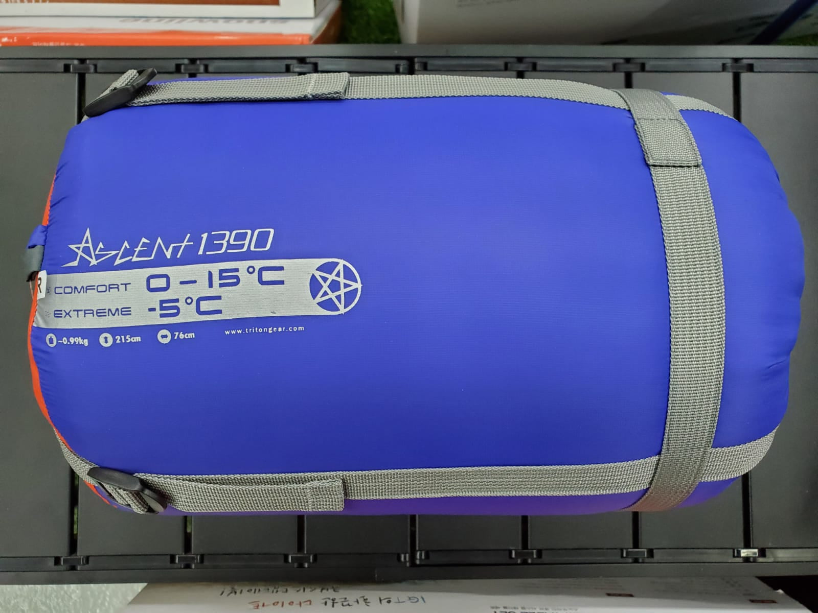 木乃伊形人造纖維睡袋 Ascent 1390