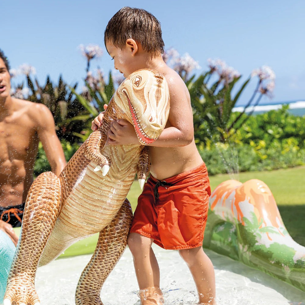 充氣嬉水池 Jurassic Adventure Play Center