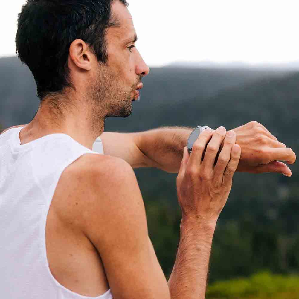 【VIP 會員 VIP & Member Exclusive】終極山地運動手錶 Apex 4 Premium Multisport Watch 42mm