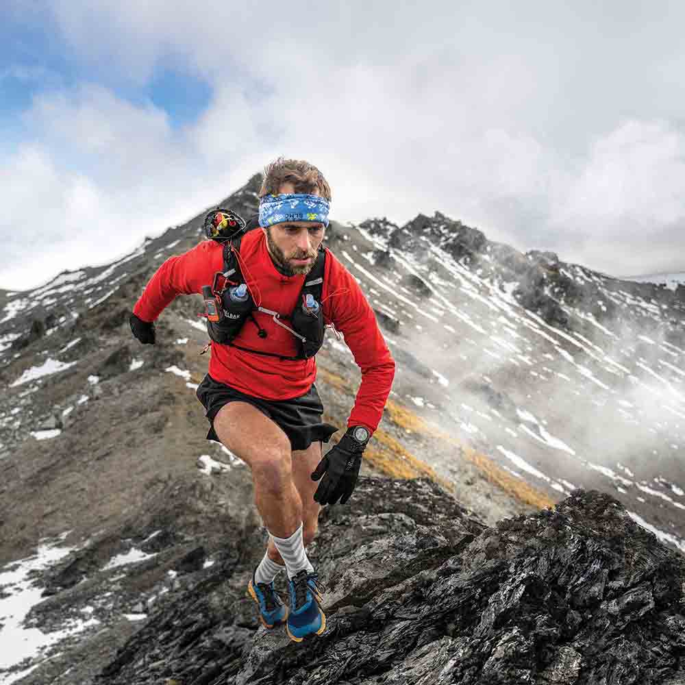 【預售 VIP 優惠，最快二至八星期左右有貨 PreSale VIP Discount Earliest arrival around 2-8 weeks】太陽能 GPS 手錶 Enduro 3 Sapphire Carbon Gray DLC Titanium with Black Nylon