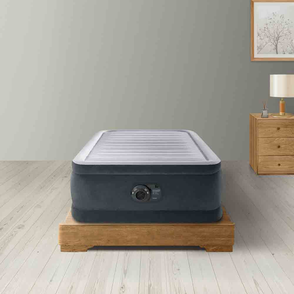 豪華露營充氣床墊附內置泵 220-240V  Comfort-Plush Airbed With Fiber-Tech Rp With 220-240V Internal Pump