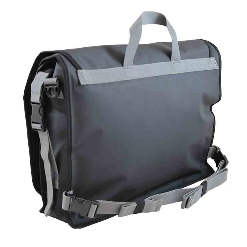 英國防水袋 Classic Messenger Bag Black