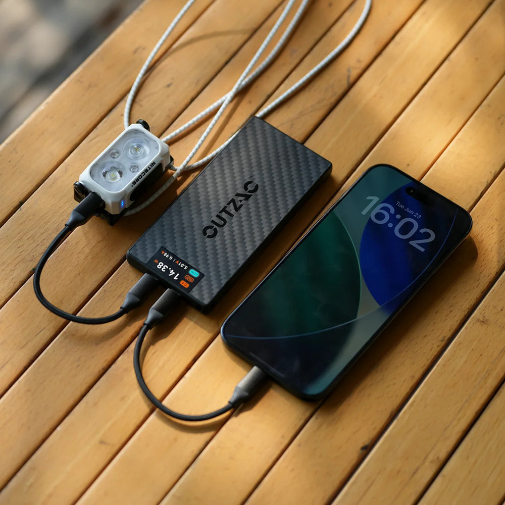 碳纖維行動電源 Ultra Power Bank