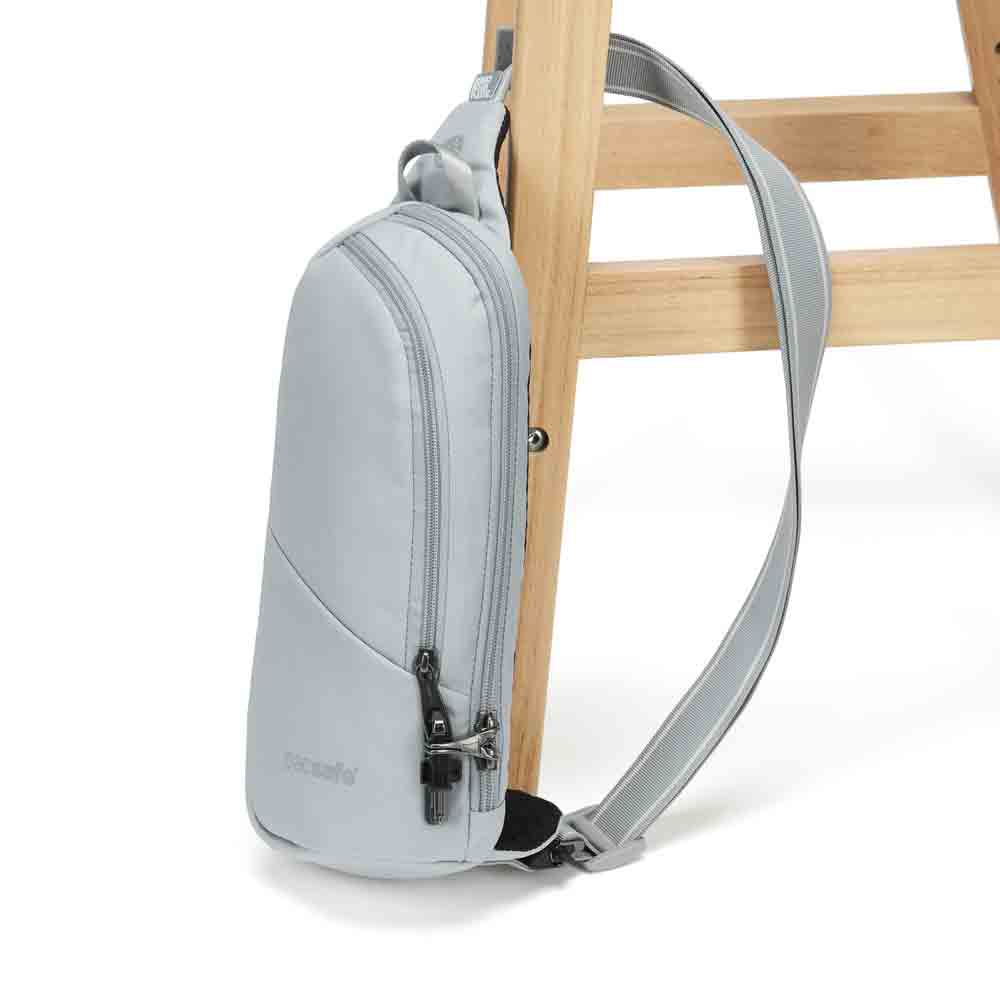 實用防盜斜孭胸袋 V anti-theft action sling pack