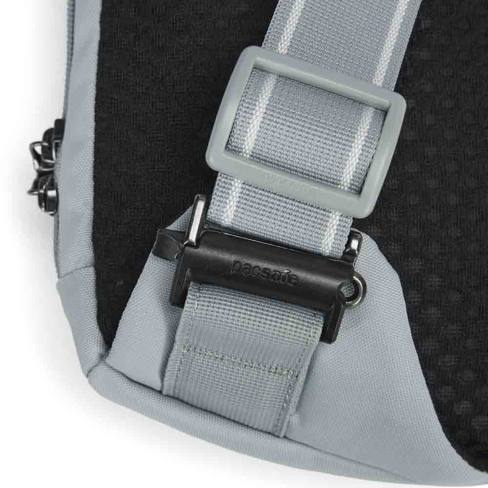 實用防盜斜孭胸袋 V anti-theft action sling pack