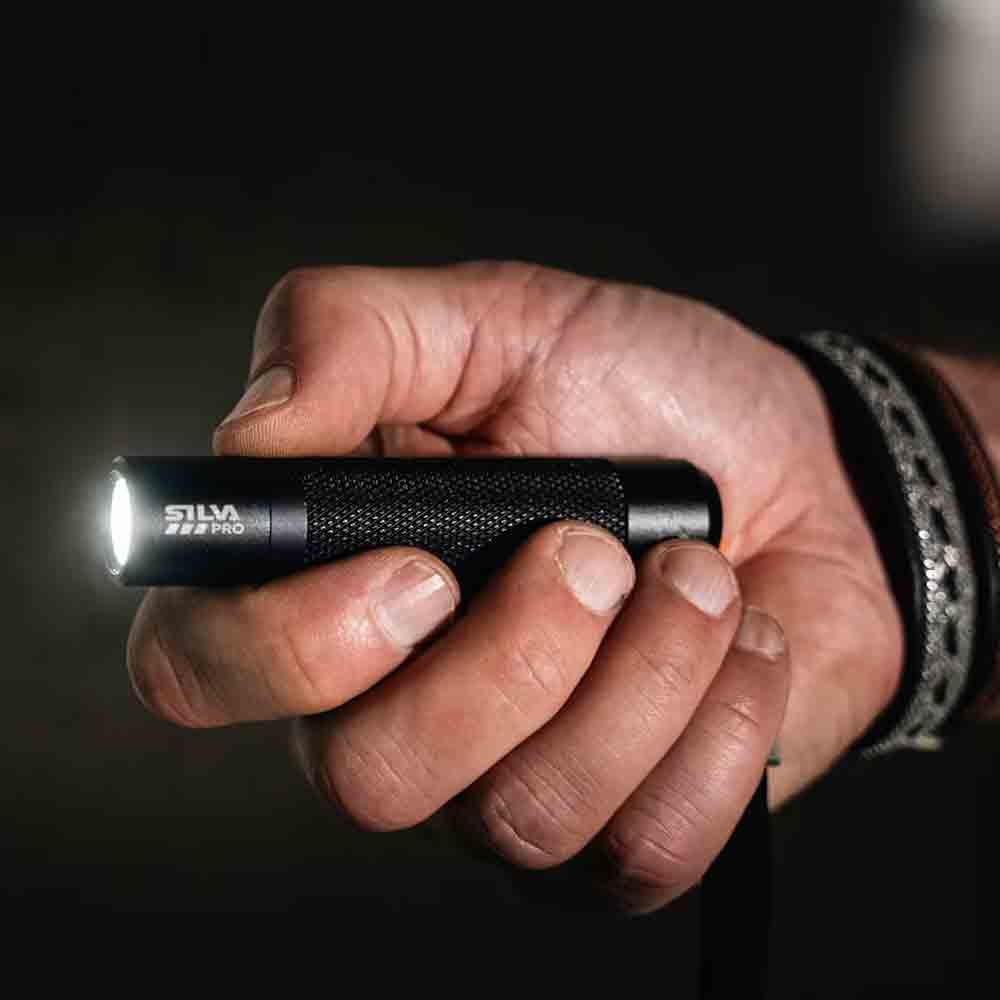 200流明強力手電筒 Pocketlight 200 Lumen