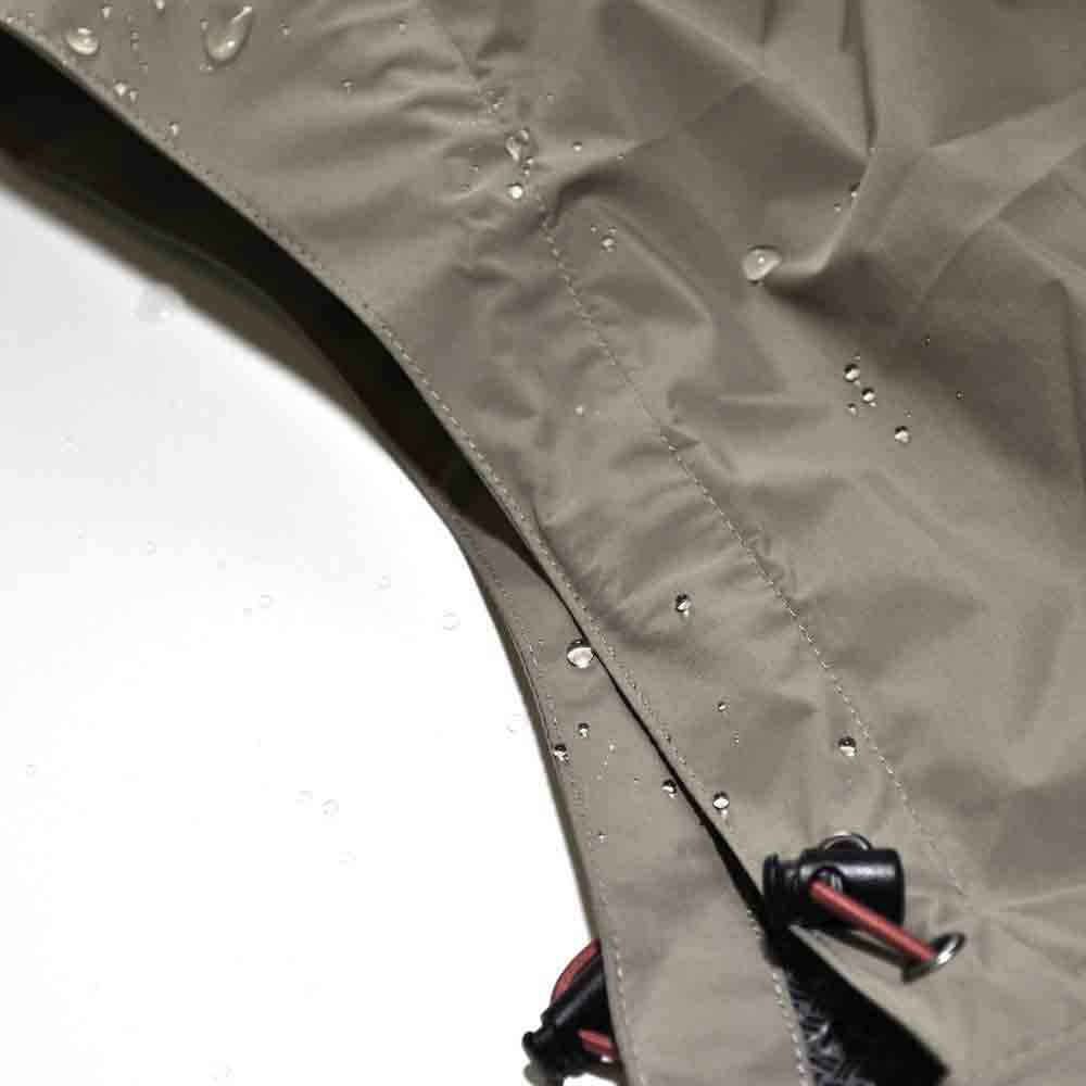 中性防水透氣外套 2.5L Rain Parka
