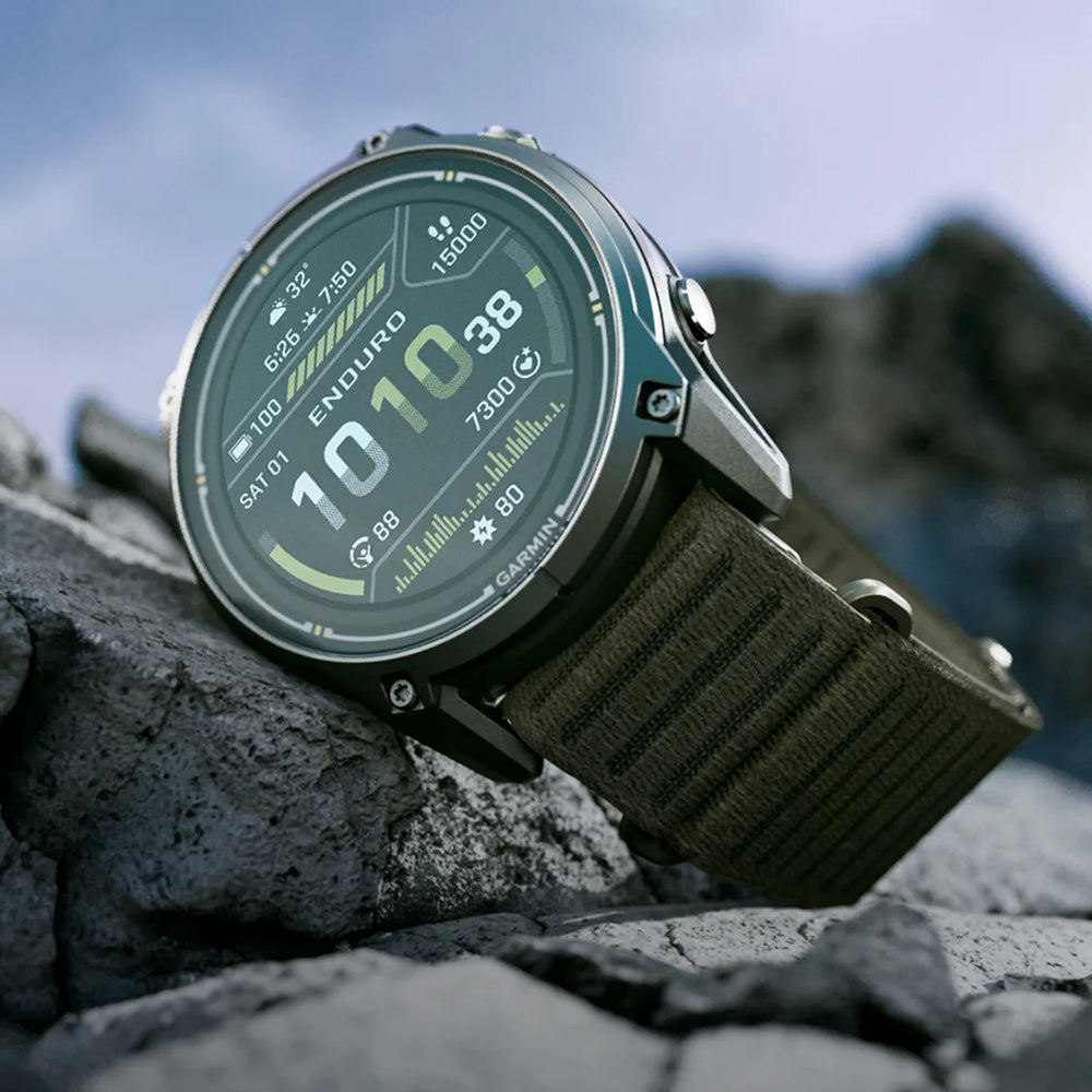 【VIP & MEMBER EXCLUSIVE PREORDER 尊享預訂】太陽能 GPS 手錶 Enduro 4 Titanium with Olive Fabric